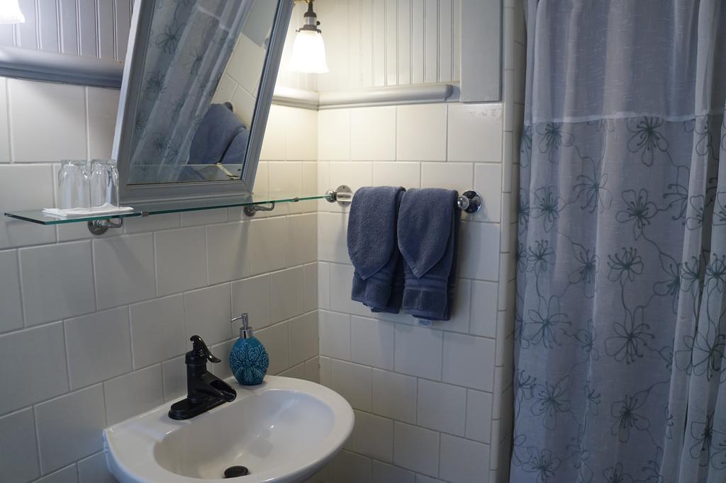 הונולולו Manoa Valley Inn מראה חיצוני תמונה